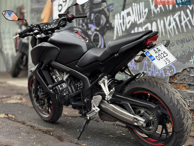 Хонда CB 650F, об'ємом двигуна 0 л та пробігом 31 тис. км за 6300 $, фото 3 на Automoto.ua