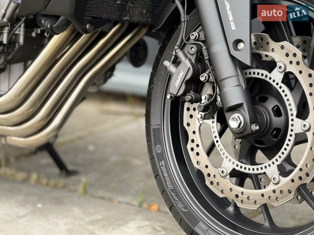 Хонда CB 650F, объемом двигателя 0.65 л и пробегом 50 тыс. км за 6500 $, фото 8 на Automoto.ua