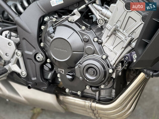 Хонда CB 650F, объемом двигателя 0.65 л и пробегом 50 тыс. км за 6500 $, фото 6 на Automoto.ua