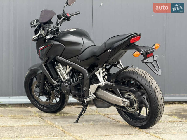 Хонда CB 650F, объемом двигателя 0.65 л и пробегом 50 тыс. км за 6500 $, фото 5 на Automoto.ua