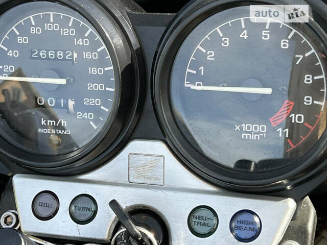 Черный Хонда CB 750, объемом двигателя 0.75 л и пробегом 26 тыс. км за 4100 $, фото 16 на Automoto.ua