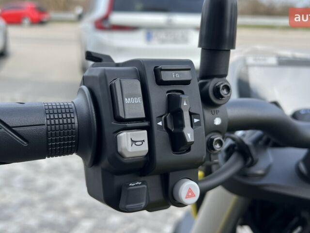 купити нове авто Хонда ЦБ 2025 року від офіційного дилера Дніпромотор Хонда фото