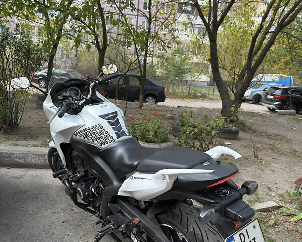 Белый Хонда CBF 1000, объемом двигателя 1 л и пробегом 53 тыс. км за 7500 $, фото 3 на Automoto.ua