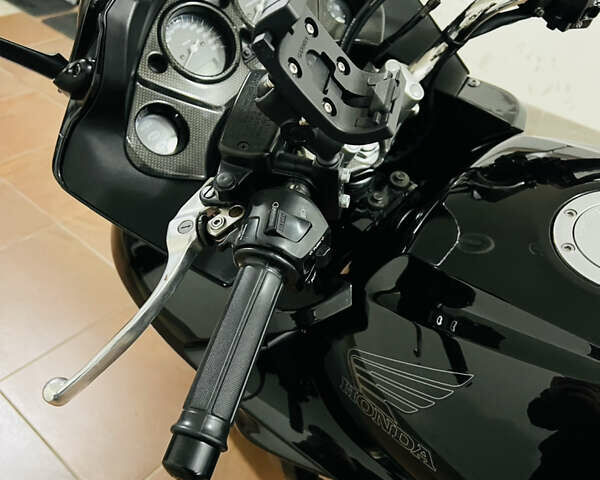 Чорний Хонда CBF 1000, об'ємом двигуна 1 л та пробігом 51 тис. км за 6800 $, фото 40 на Automoto.ua