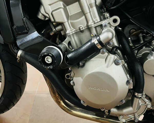 Чорний Хонда CBF 1000, об'ємом двигуна 1 л та пробігом 51 тис. км за 6800 $, фото 10 на Automoto.ua