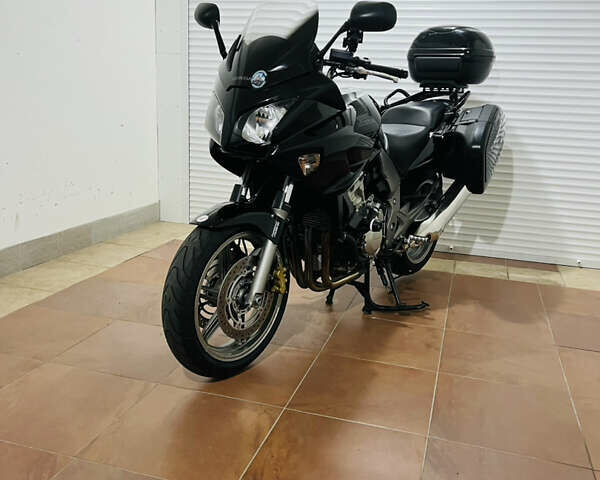 Чорний Хонда CBF 1000, об'ємом двигуна 1 л та пробігом 51 тис. км за 6800 $, фото 1 на Automoto.ua
