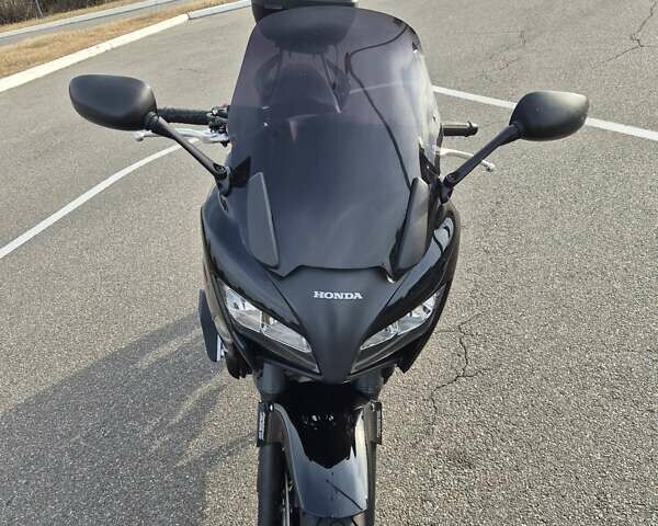 Черный Хонда CBF 1000, объемом двигателя 1 л и пробегом 37 тыс. км за 7000 $, фото 5 на Automoto.ua