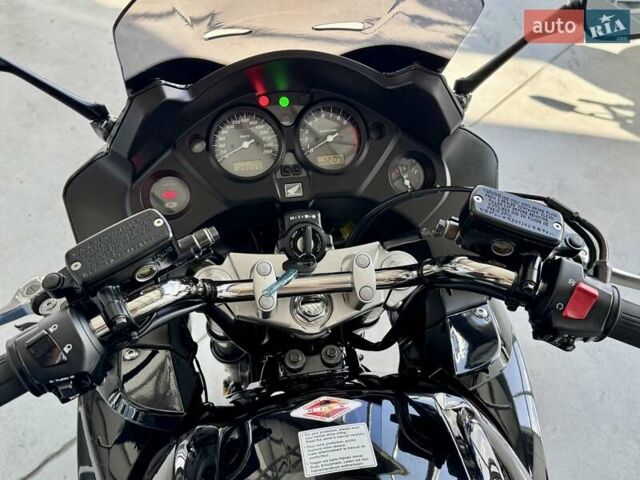 Хонда CBF 1000, объемом двигателя 1 л и пробегом 28 тыс. км за 6299 $, фото 14 на Automoto.ua