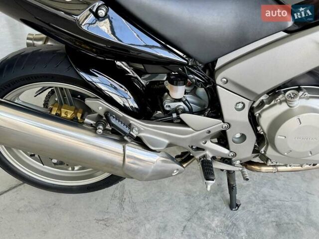 Хонда CBF 1000, объемом двигателя 1 л и пробегом 28 тыс. км за 6299 $, фото 8 на Automoto.ua