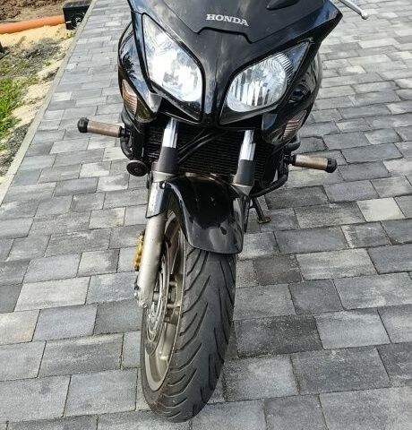 Хонда CBF 1000, объемом двигателя 1 л и пробегом 0 тыс. км за 6100 $, фото 3 на Automoto.ua