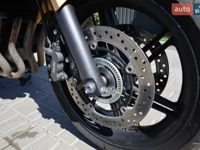 Жовтий Хонда CBF 1000, об'ємом двигуна 1 л та пробігом 64 тис. км за 7200 $, фото 26 на Automoto.ua