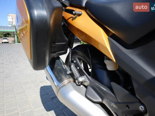 Жовтий Хонда CBF 1000, об'ємом двигуна 1 л та пробігом 64 тис. км за 7200 $, фото 28 на Automoto.ua