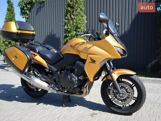 Жовтий Хонда CBF 1000, об'ємом двигуна 1 л та пробігом 64 тис. км за 7200 $, фото 14 на Automoto.ua
