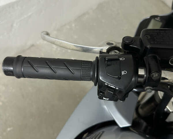Серый Хонда CBF 1000, объемом двигателя 1 л и пробегом 34 тыс. км за 5850 $, фото 8 на Automoto.ua