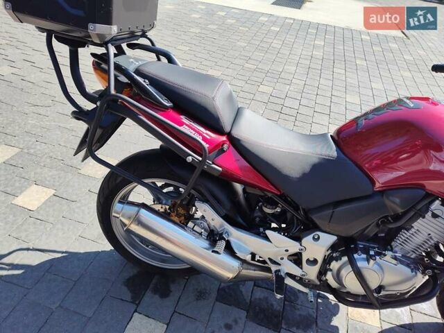 Красный Хонда CBF 500, объемом двигателя 0.5 л и пробегом 42 тыс. км за 3500 $, фото 2 на Automoto.ua