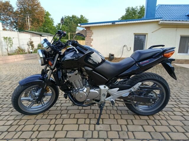 Хонда CBF 500, объемом двигателя 0.5 л и пробегом 0 тыс. км за 3700 $, фото 1 на Automoto.ua