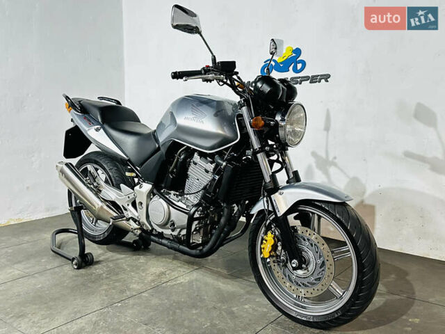 Хонда CBF 500, объемом двигателя 0.5 л и пробегом 21 тыс. км за 3950 $, фото 13 на Automoto.ua