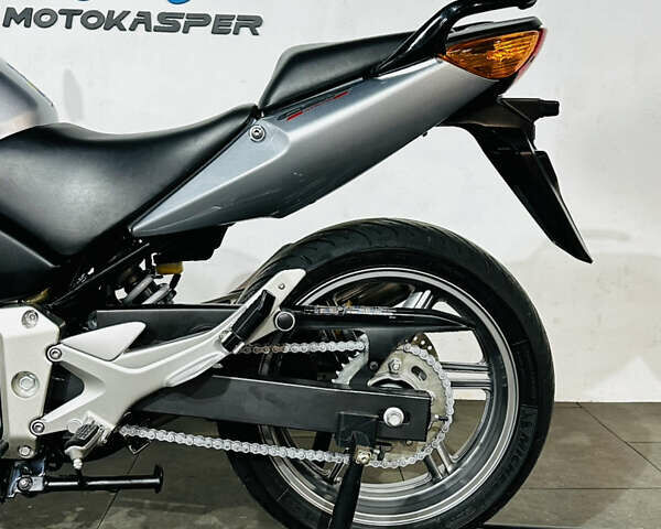 Хонда CBF 500, объемом двигателя 0.5 л и пробегом 21 тыс. км за 3950 $, фото 4 на Automoto.ua
