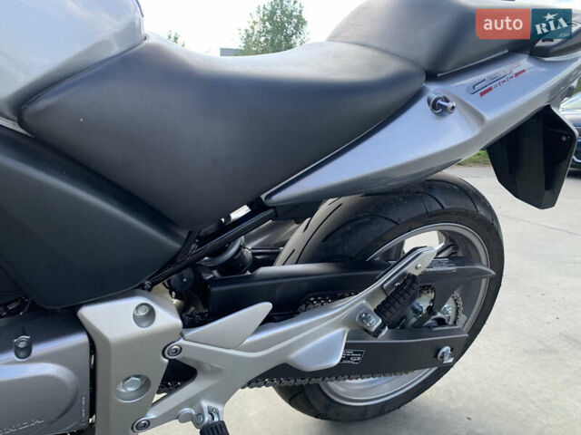 Хонда CBF 500, объемом двигателя 0.5 л и пробегом 13 тыс. км за 4500 $, фото 16 на Automoto.ua