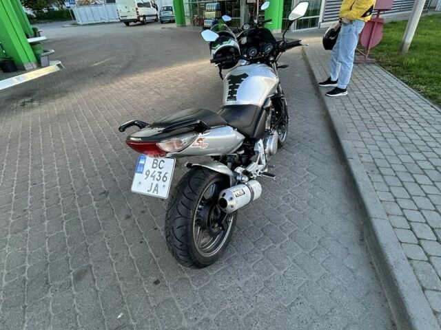 Хонда CBF 500, объемом двигателя 0.5 л и пробегом 0 тыс. км за 2700 $, фото 3 на Automoto.ua