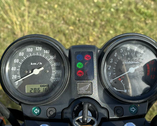 Серый Хонда CBF 500, объемом двигателя 0.5 л и пробегом 28 тыс. км за 3850 $, фото 5 на Automoto.ua