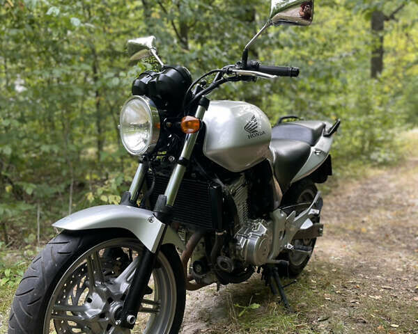 Сірий Хонда CBF 500, об'ємом двигуна 0.5 л та пробігом 36 тис. км за 2850 $, фото 1 на Automoto.ua