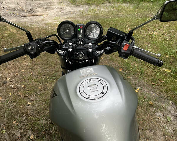 Сірий Хонда CBF 500, об'ємом двигуна 0.5 л та пробігом 36 тис. км за 2850 $, фото 12 на Automoto.ua