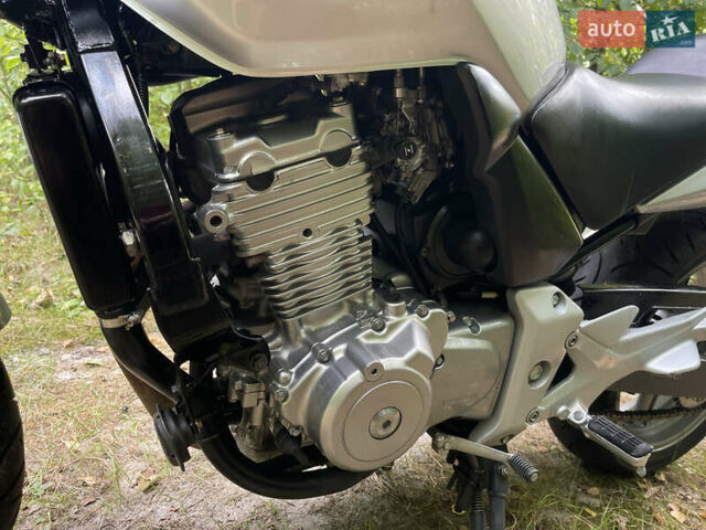 Сірий Хонда CBF 500, об'ємом двигуна 0.5 л та пробігом 36 тис. км за 2850 $, фото 7 на Automoto.ua