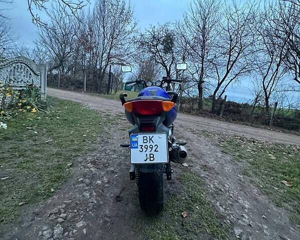 Синий Хонда CBF 500, объемом двигателя 0.5 л и пробегом 37 тыс. км за 3350 $, фото 4 на Automoto.ua