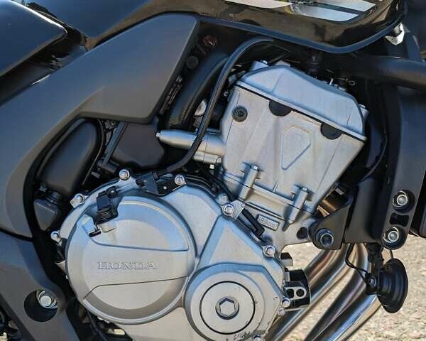 Черный Хонда CBF 600, объемом двигателя 0 л и пробегом 35 тыс. км за 5099 $, фото 6 на Automoto.ua