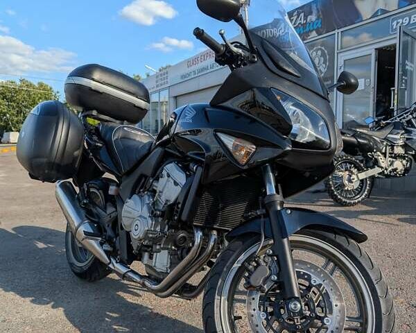Черный Хонда CBF 600, объемом двигателя 0.6 л и пробегом 37 тыс. км за 5799 $, фото 3 на Automoto.ua