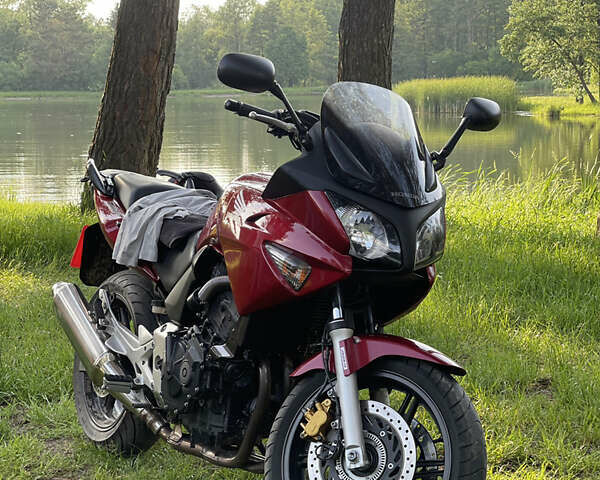 Красный Хонда CBF 600, объемом двигателя 0.6 л и пробегом 35 тыс. км за 4600 $, фото 4 на Automoto.ua