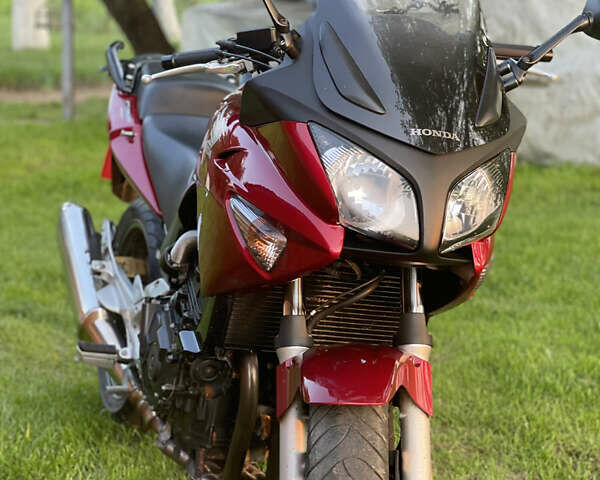 Красный Хонда CBF 600, объемом двигателя 0.6 л и пробегом 35 тыс. км за 4600 $, фото 5 на Automoto.ua