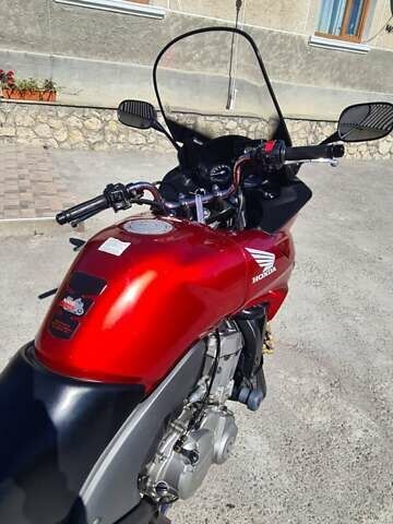 Красный Хонда CBF 600, объемом двигателя 0.6 л и пробегом 52 тыс. км за 5600 $, фото 36 на Automoto.ua