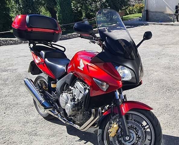 Красный Хонда CBF 600, объемом двигателя 0.6 л и пробегом 52 тыс. км за 5600 $, фото 14 на Automoto.ua