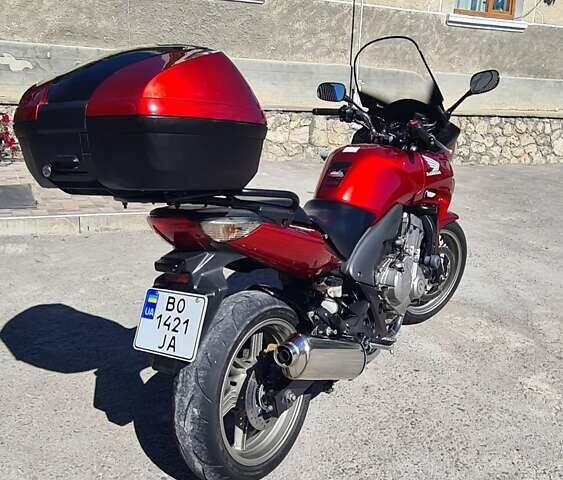 Красный Хонда CBF 600, объемом двигателя 0.6 л и пробегом 52 тыс. км за 5600 $, фото 26 на Automoto.ua