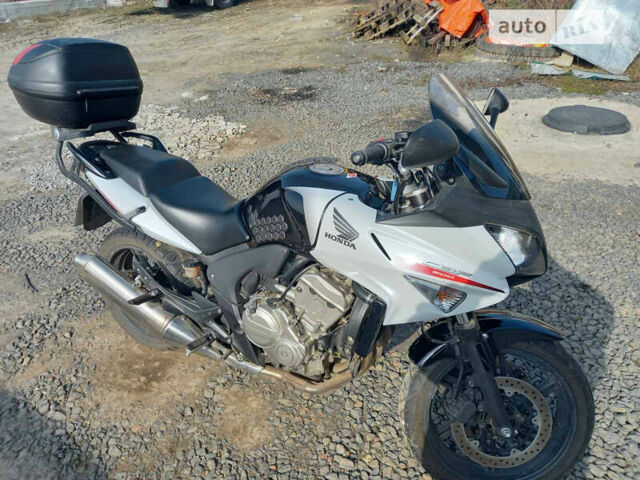 Хонда CBF 600, объемом двигателя 0.6 л и пробегом 27 тыс. км за 4999 $, фото 3 на Automoto.ua