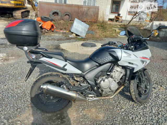 Хонда CBF 600, объемом двигателя 0.6 л и пробегом 27 тыс. км за 4999 $, фото 2 на Automoto.ua