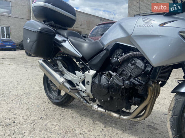 Хонда CBF 600, объемом двигателя 0.6 л и пробегом 43 тыс. км за 4500 $, фото 18 на Automoto.ua