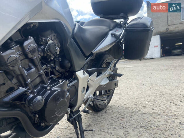 Хонда CBF 600, объемом двигателя 0.6 л и пробегом 43 тыс. км за 4500 $, фото 14 на Automoto.ua