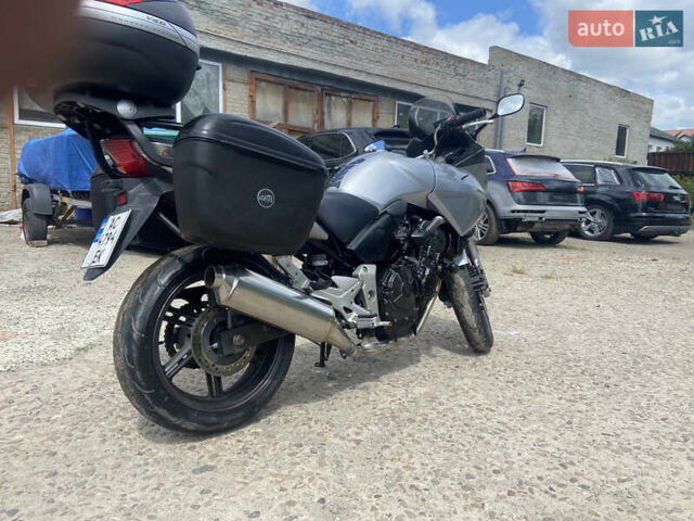 Хонда CBF 600, объемом двигателя 0.6 л и пробегом 43 тыс. км за 4500 $, фото 22 на Automoto.ua