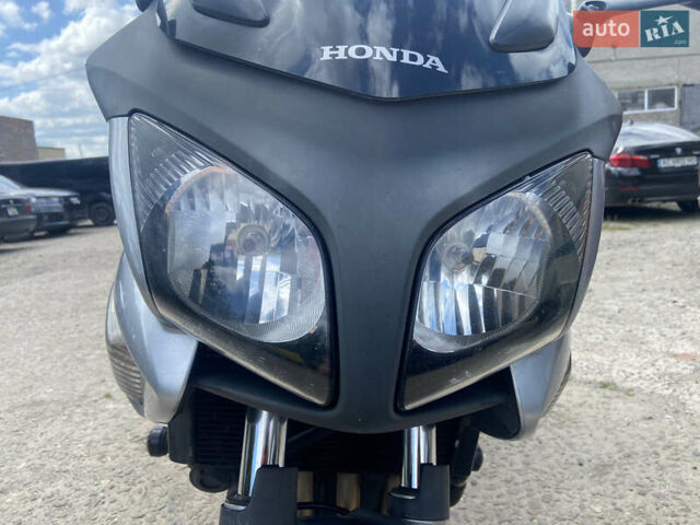 Хонда CBF 600, объемом двигателя 0.6 л и пробегом 43 тыс. км за 4500 $, фото 15 на Automoto.ua