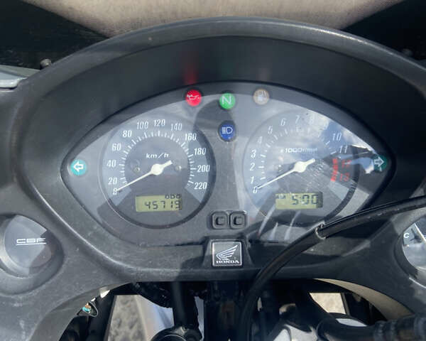 Хонда CBF 600, объемом двигателя 0.6 л и пробегом 43 тыс. км за 4500 $, фото 11 на Automoto.ua