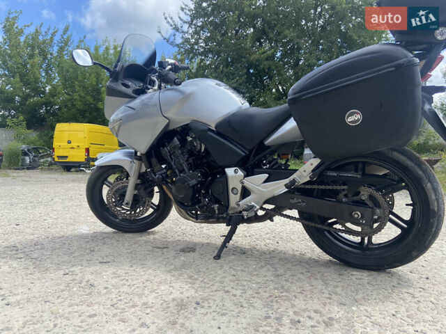 Хонда CBF 600, объемом двигателя 0.6 л и пробегом 43 тыс. км за 4500 $, фото 23 на Automoto.ua