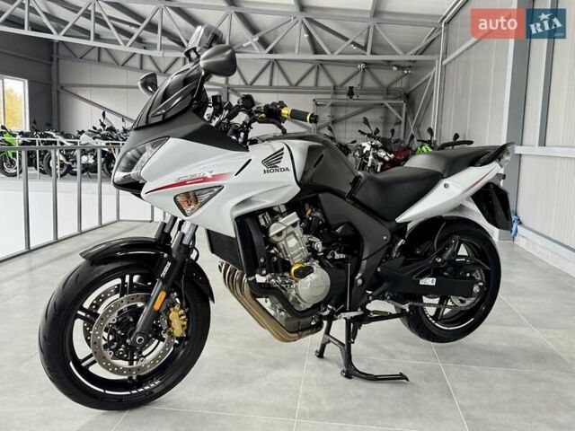 Хонда CBF 600, объемом двигателя 0.6 л и пробегом 38 тыс. км за 6199 $, фото 4 на Automoto.ua
