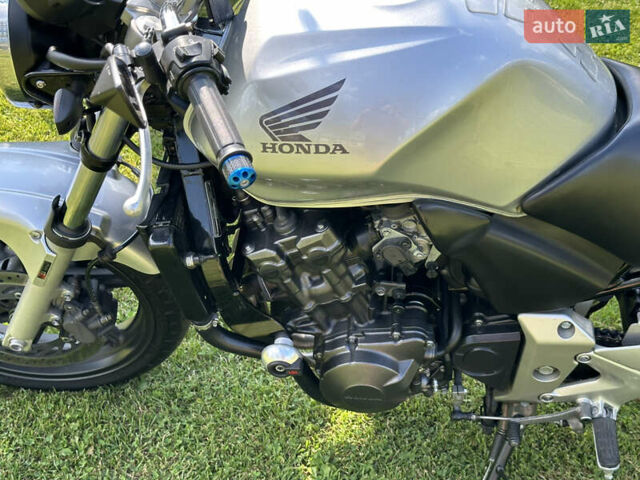 Серый Хонда CBF 600, объемом двигателя 0.6 л и пробегом 37 тыс. км за 4700 $, фото 7 на Automoto.ua