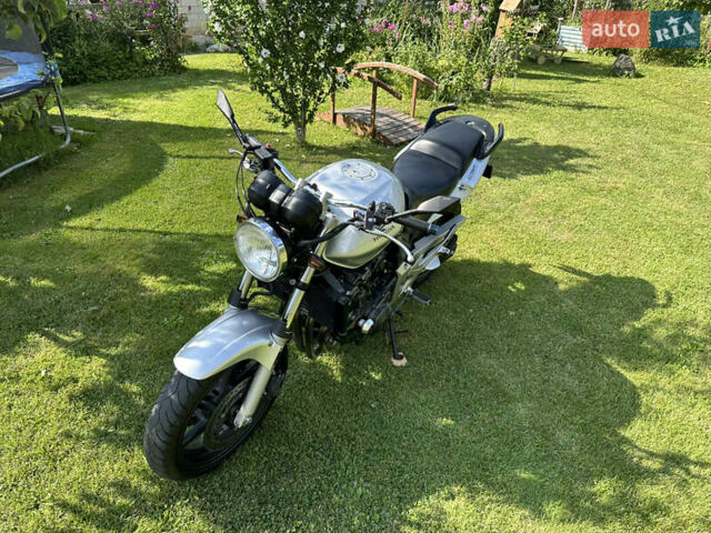 Серый Хонда CBF 600, объемом двигателя 0.6 л и пробегом 37 тыс. км за 4700 $, фото 13 на Automoto.ua