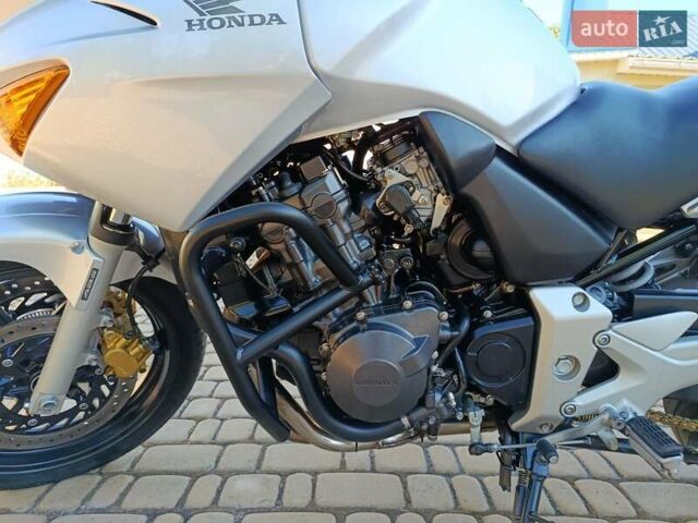 Серый Хонда CBF 600, объемом двигателя 0.6 л и пробегом 51 тыс. км за 4474 $, фото 1 на Automoto.ua