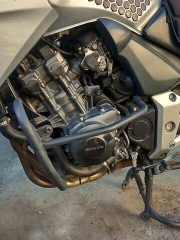 Серый Хонда CBF 600, объемом двигателя 0 л и пробегом 33 тыс. км за 4100 $, фото 3 на Automoto.ua