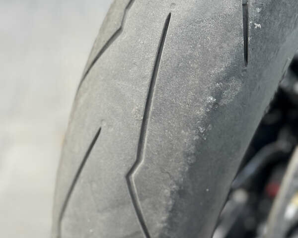 Белый Хонда CBR 1000RR, объемом двигателя 1 л и пробегом 24 тыс. км за 11999 $, фото 13 на Automoto.ua